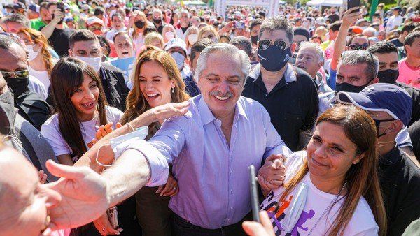 elecciones-2021-minuto-a-minuto:-alberto-fernandez,-de-“maraton”-con-victoria-tolosa-paz