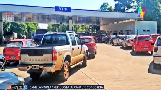 extranjeros-cargan-combustible-en-zonas-fronterizas-de-la-argentina