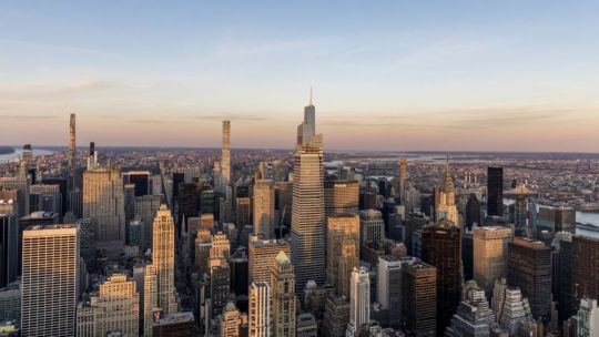 neoyorquinos-planean-reducir-a-la-mitad-el-tiempo-en-la-oficina